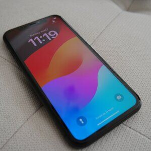 Apple iPhone 11 Factory Unlocked 128GB Great Condition